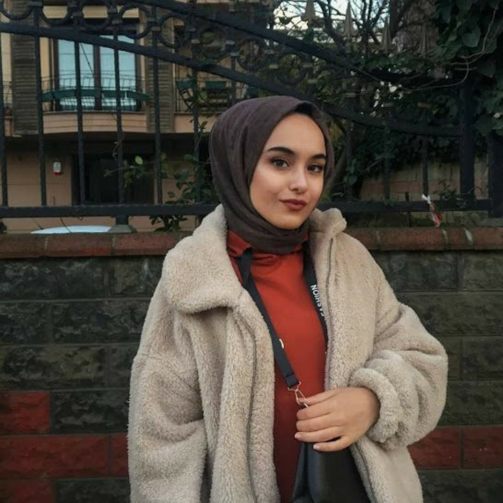 Kadın kullanıcı 9